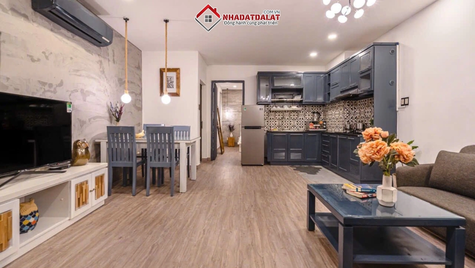 Studio là loại căn hộ không gian mở kết hợp phòng ngủ, phòng khách và bếp trong cùng một khu vực