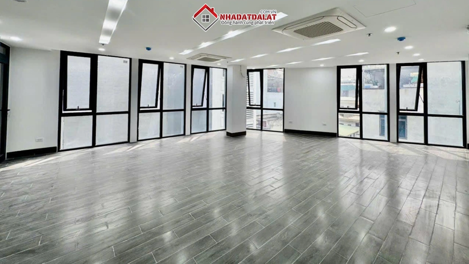Mặt bằng nhà hàng - showroom