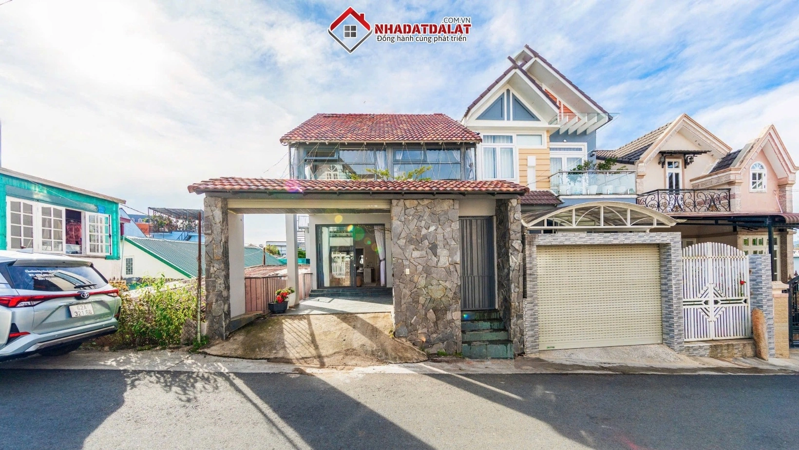 Nhà nguyên căn ở mặt tiền đường lớn Đà Lạt