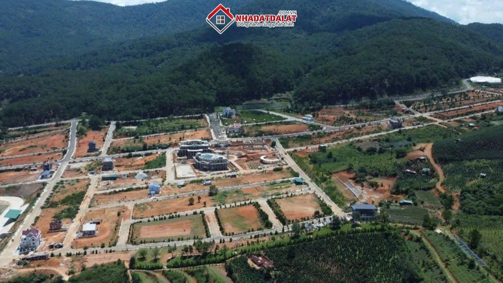 Giá nhà đất ở phường Langbiang Đà Lạt tăng trưởng ổn định