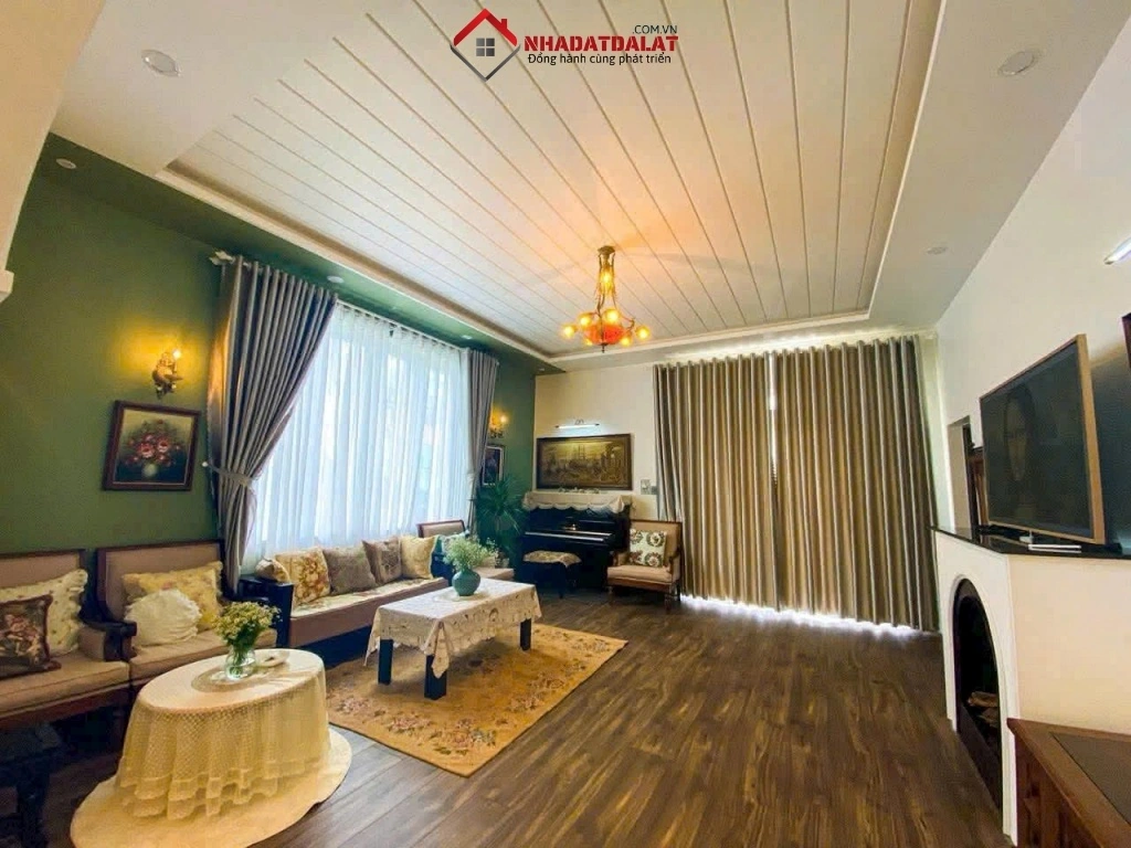 Không gian bên trong biệt thự 580m2 Vạn Hạnh